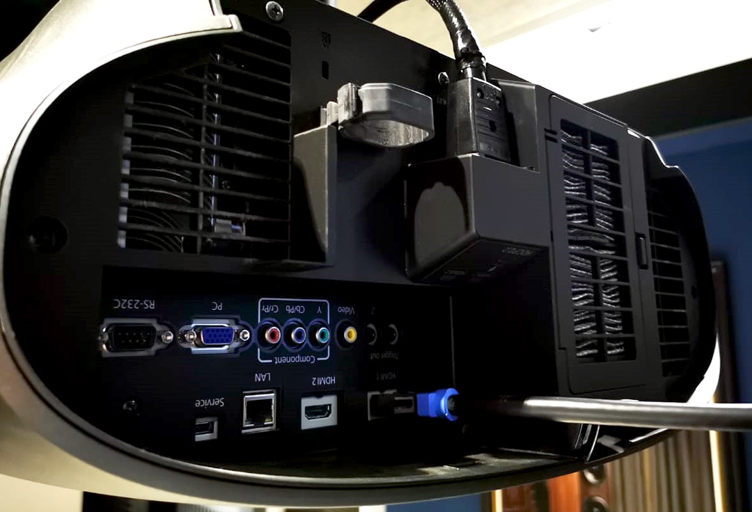 Epson Pro Cinema LS10500 4K Laser Projector, 4K HDR, 3D